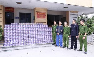 Công an Tuyên Quang triệt phá đường dây buôn bán hàng cấm xuyên biên giới thu giữ gần 710kg pháo hoa nổ