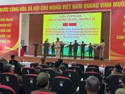 Công an TP Hà Nội tập huấn về trật tự, an toàn giao thông cho lực lượng tham gia bảo vệ an ninh, trật tự tại 14 phường, xã