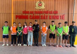 Hà Nội: Khởi tố 09 đối tượng thu thập thông tin cá nhân của người khác để mở tài khoản ngân hàng bán thu lợi bất chính