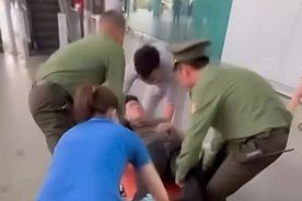 Hải Phòng: Lực lượng An ninh hàng không kịp thời hỗ trợ hành khách bị ngất tại Cảng Hàng không quốc tế Cát Bi