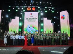 Thứ trưởng Lê Quốc Hùng tham dự Lễ hưởng ứng Cuộc thi sáng tạo video với chủ đề “Tổ quốc bình yên”