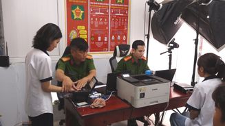 Công an Khánh Hòa hoàn thành cấp căn cước cho học sinh trước kỳ thi tốt nghiệp