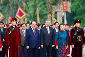 Tổng Bí thư, Chủ tịch nước Tô Lâm dâng hương tưởng nhớ các Vua Hùng nhân ngày Giỗ tổ Hùng Vương năm 2026