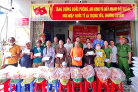 Công an tỉnh Cà Mau tổ chức nhiều hoạt động an sinh xã hội, đền ơn đáp nghĩa