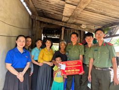 Viết tiếp ước mơ đến trường cho trẻ mồ côi nơi vùng cao Sơn Hà, tỉnh Quảng Ngãi