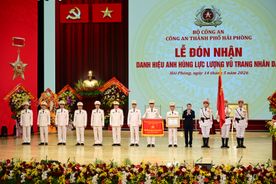Công an thành phố Hải Phòng đón nhận danh hiệu Anh hùng lực lượng vũ trang nhân dân