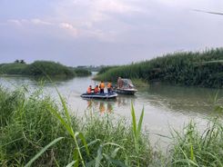 Phú Thọ: Khẩn trương tìm kiếm các học sinh gặp nạn đuối nước trên sông Lô