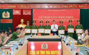 Thái Nguyên: Khen thưởng các tập thể, cá nhân có thành tích xuất sắc, đột xuất trong đấu tranh phòng, chống tội phạm