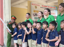 Tuyên truyền, trải nghiệm thực hành kỹ năng phòng cháy, chữa cháy và cứu nạn, cứu hộ