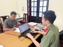 Kịp thời ngăn chặn người dân giao bán tài khoản ngân hàng