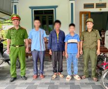 Lực lượng Công an cơ sở tỉnh Tuyên Quang kịp thời hỗ trợ nhiều người dân đi lạc trở về gia đình an toàn