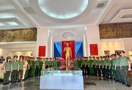 Công an thành phố Hải Phòng tổ chức sinh hoạt chính trị về nguồn tại tỉnh Tây Ninh