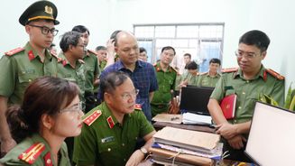 Thứ trưởng Nguyễn Văn Long làm việc với Công an tỉnh Gia Lai  về công tác phòng, chống ma túy