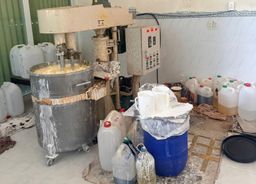 Tạm giữ gần 3,5 tấn kem dưỡng trắng da không có Phiếu công bố sản phẩm mỹ phẩm