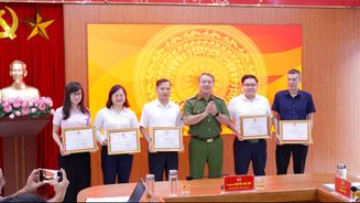 Công an Lạng Sơn tập huấn công tác bảo đảm an ninh, xây dựng phong trào Toàn dân bảo vệ ANTQ tại các ngân hàng