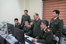 Xây dựng “lá chắn” an ninh trên không gian mạng