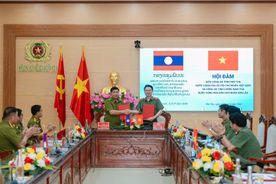 Thắt chặt quan hệ hữu nghị, hợp tác giữa Công an tỉnh Phú Thọ và Công an tỉnh Luông Nậm Thà