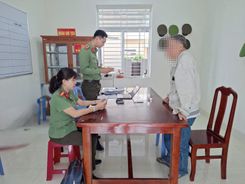 Xử phạt trường hợp chia sẻ thông tin sai sự thật trên không gian mạng
