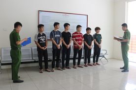 Thái Nguyên: Khởi tố 10 bị can về tội “tổ chức đánh bạc”, “đánh bạc”