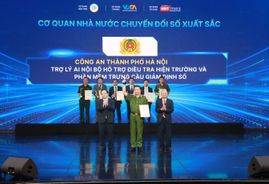 Công an thành phố Hà Nội giành giải thưởng Chuyển đổi số Việt Nam 2026 với 2 sản phẩm công nghệ