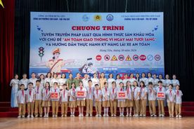 Ban Thanh niên, Ban Phụ nữ Công an tỉnh Hưng Yên đẩy mạnh tuyên truyền phổ biến pháp luật gắn với chuyển đổi số