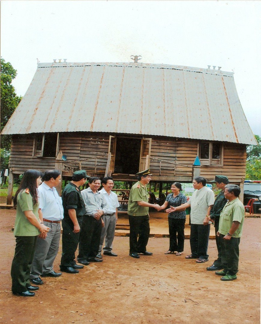 Centered image