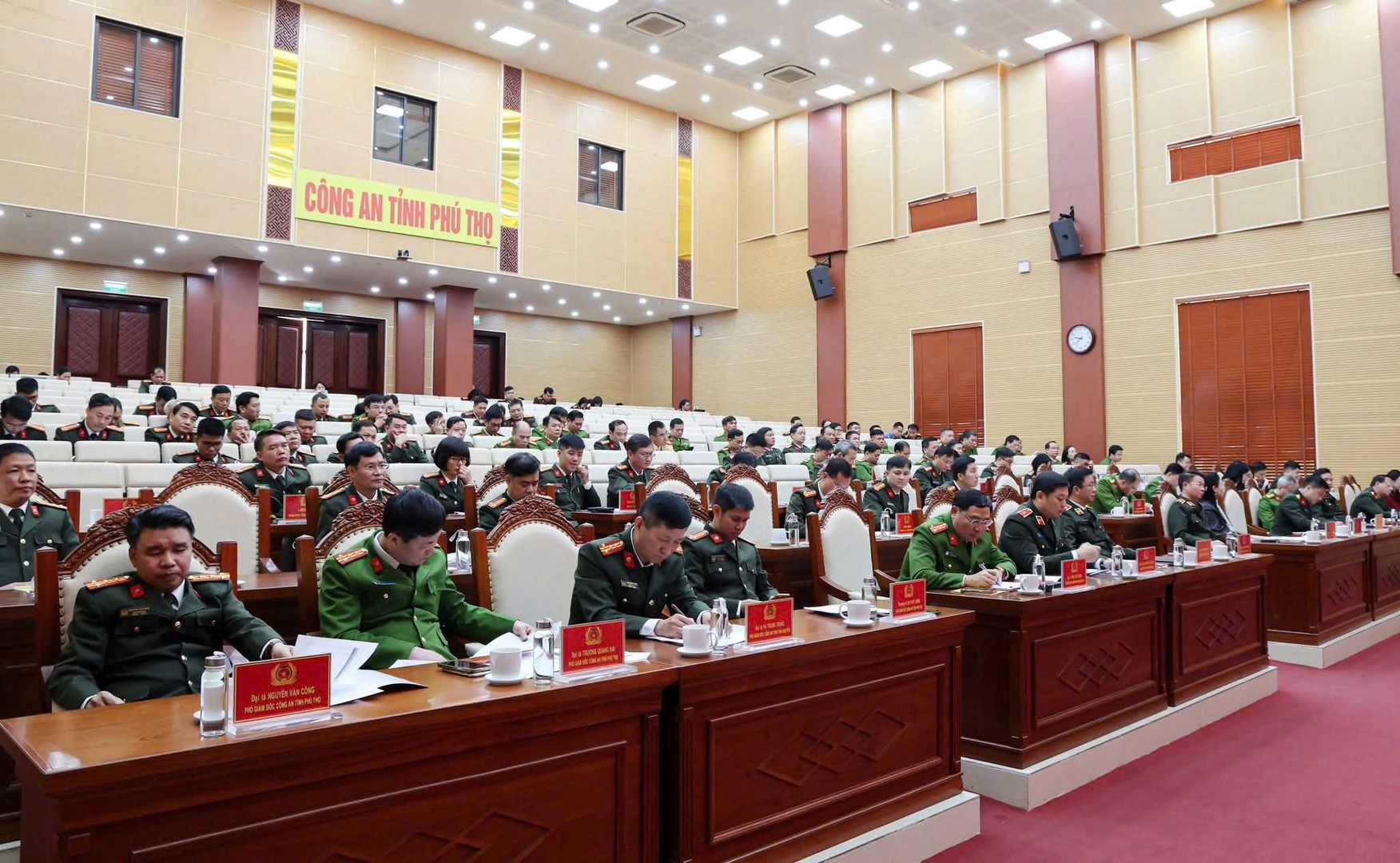 Toàn cảnh hội nghị (2).jpg