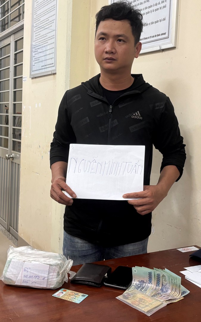 Nguyễn Minh Tuấn .JPG