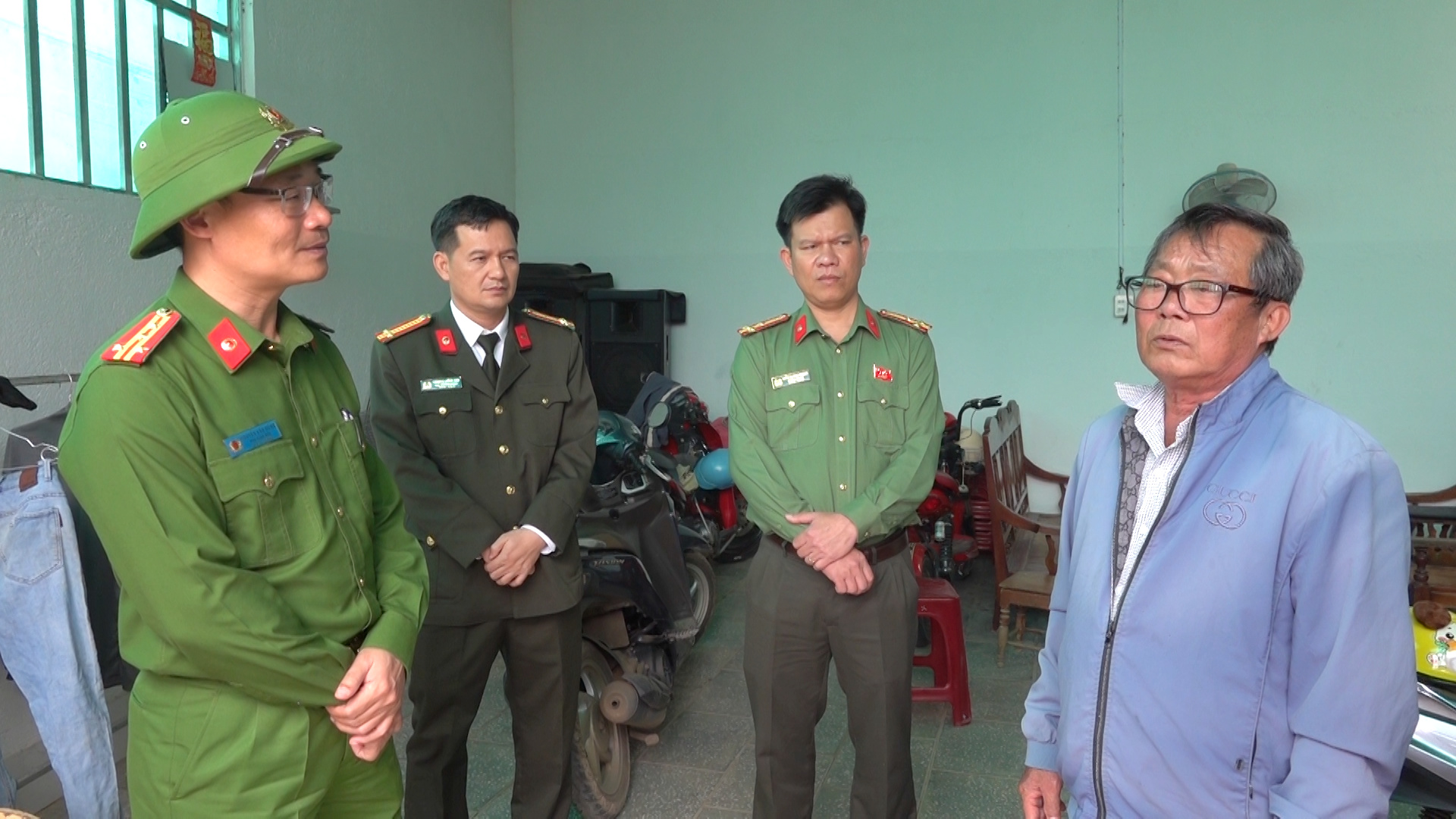 New folder (6).00_07_59_07.Still002.bmp.jpg