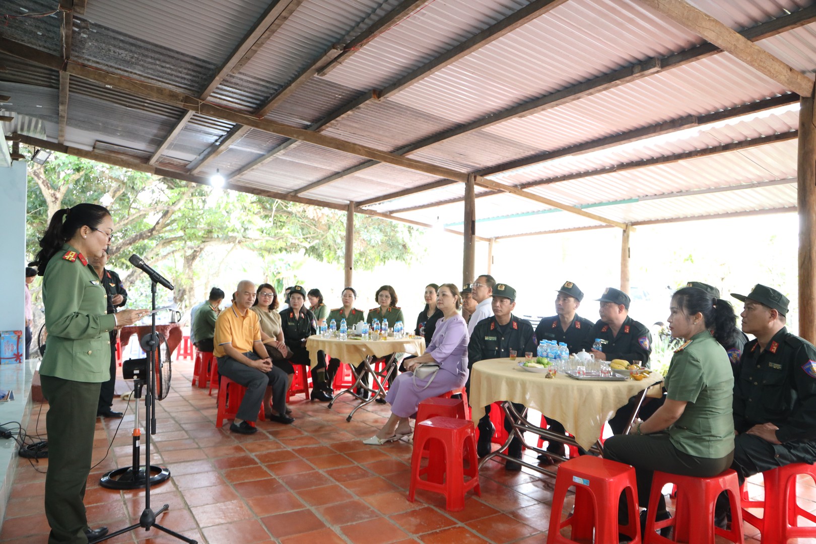 7. Toàn cảnh buổi lễ.JPG