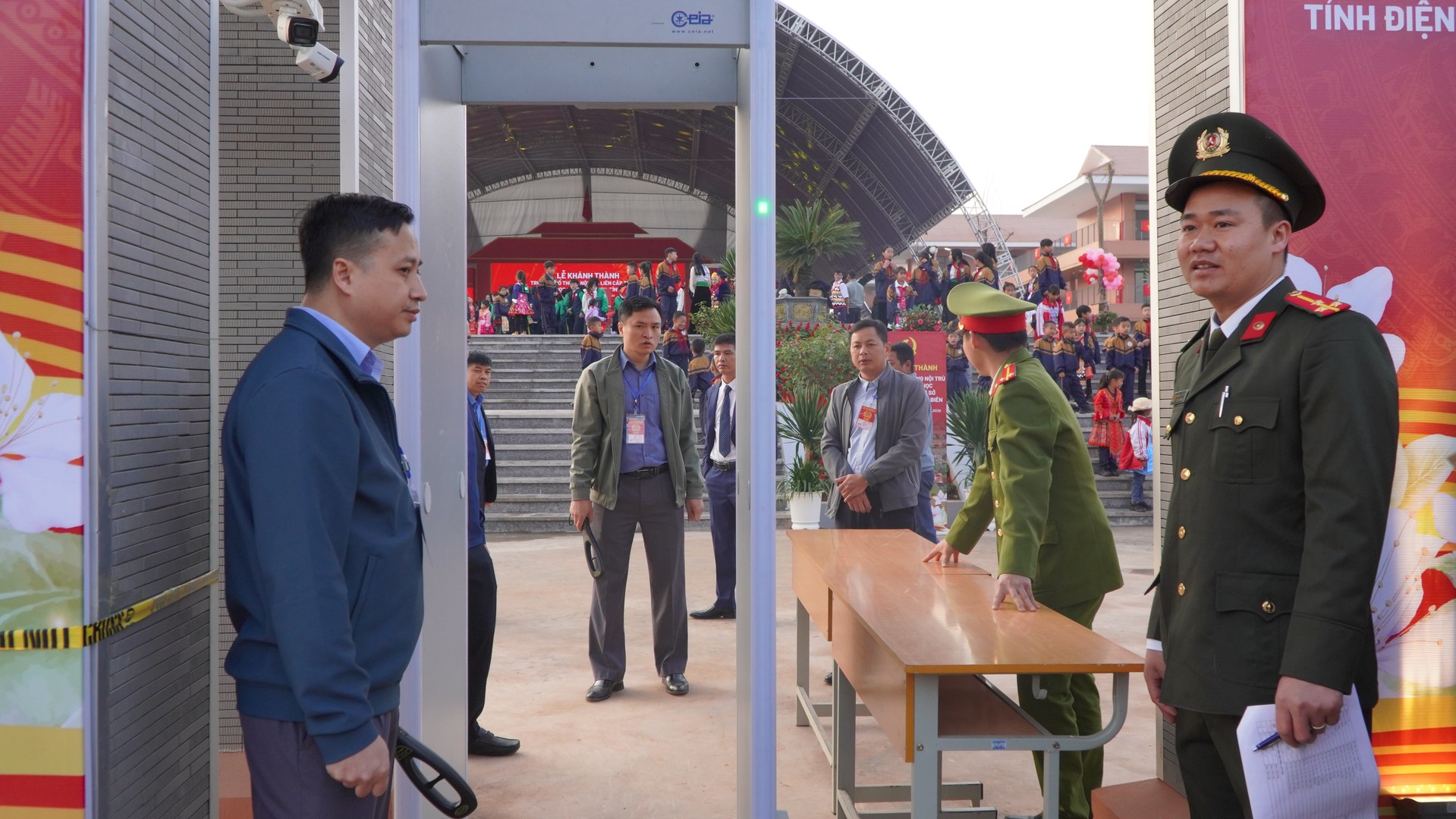 Bảo đảm tuyệt đối an toàn Lễ khánh thành.JPG