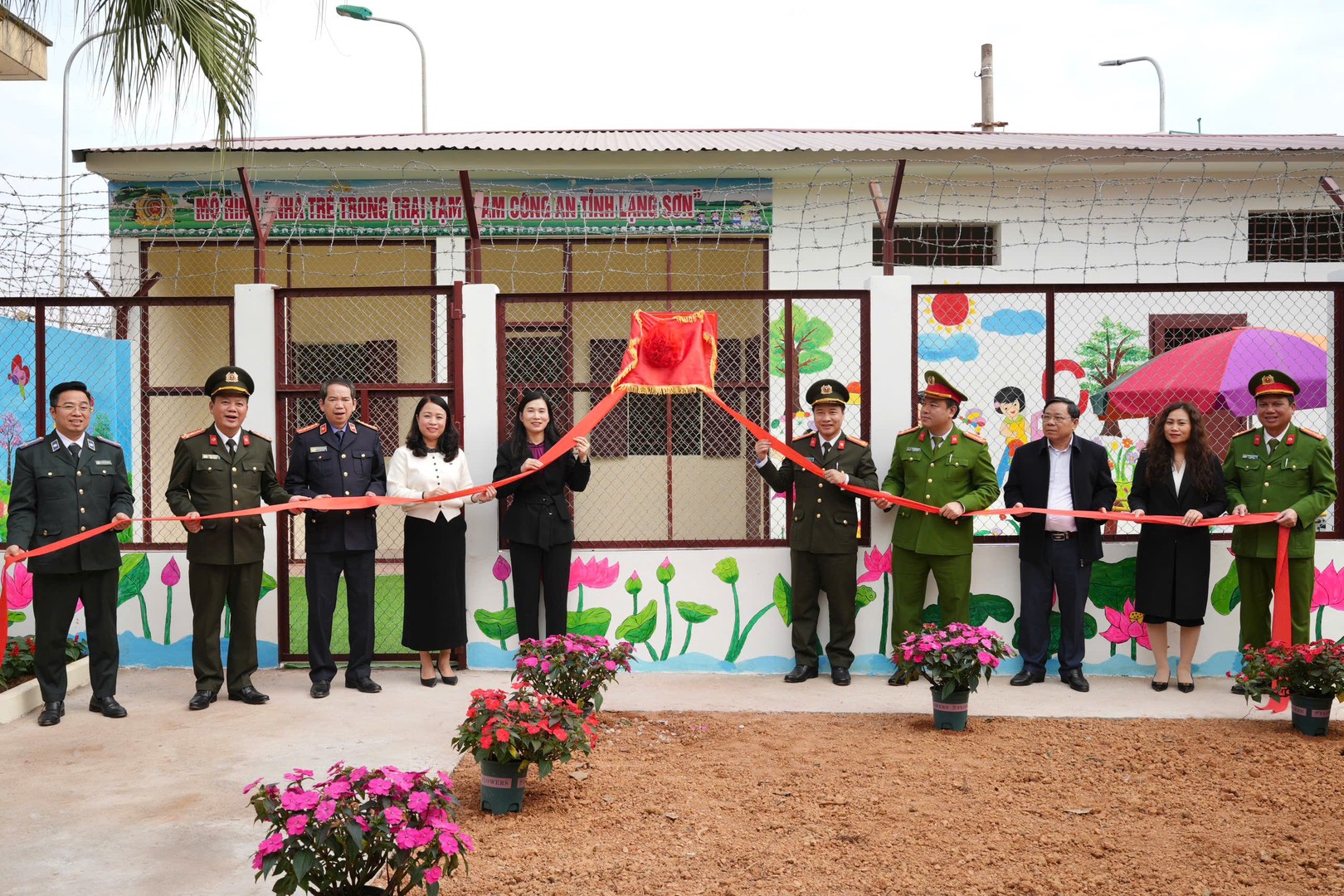 5.thực hiện nghi lễ khánh thành.jpg