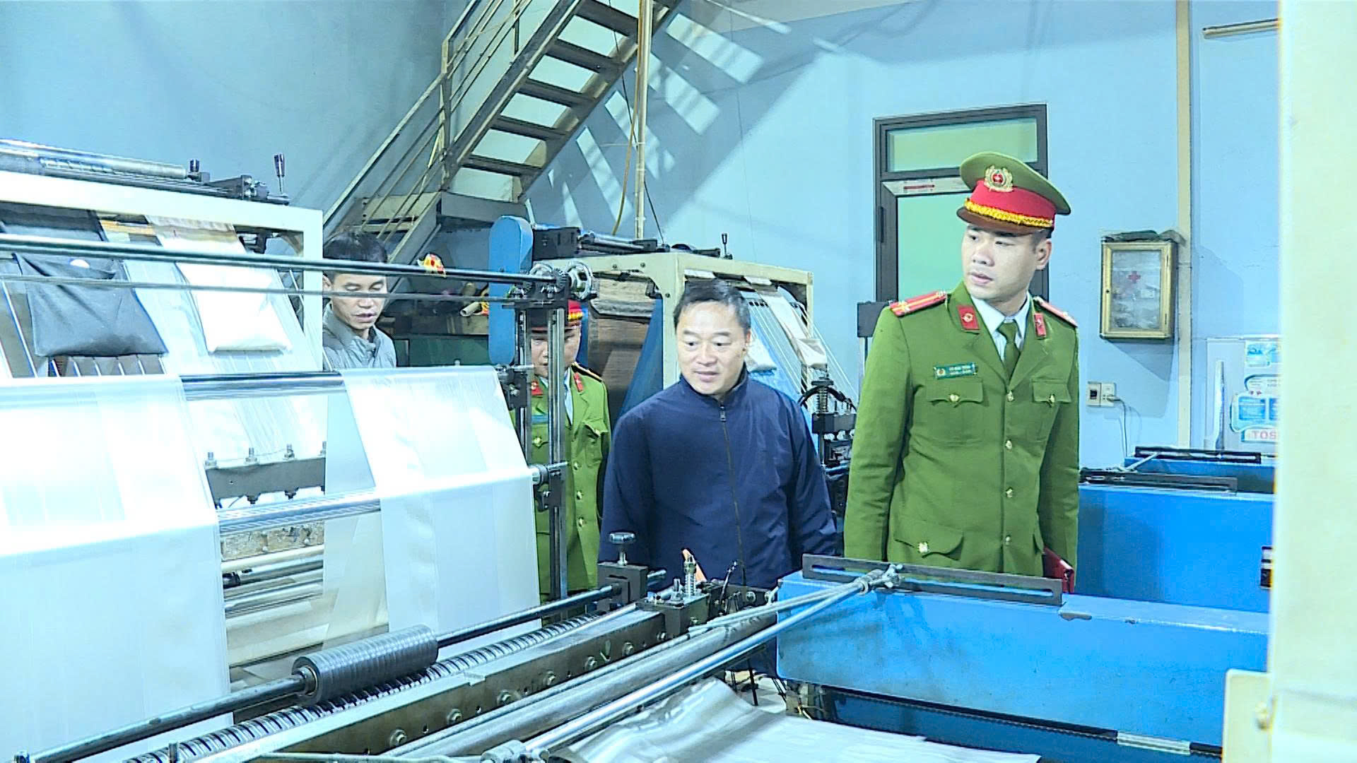 môi trường 2.jpg