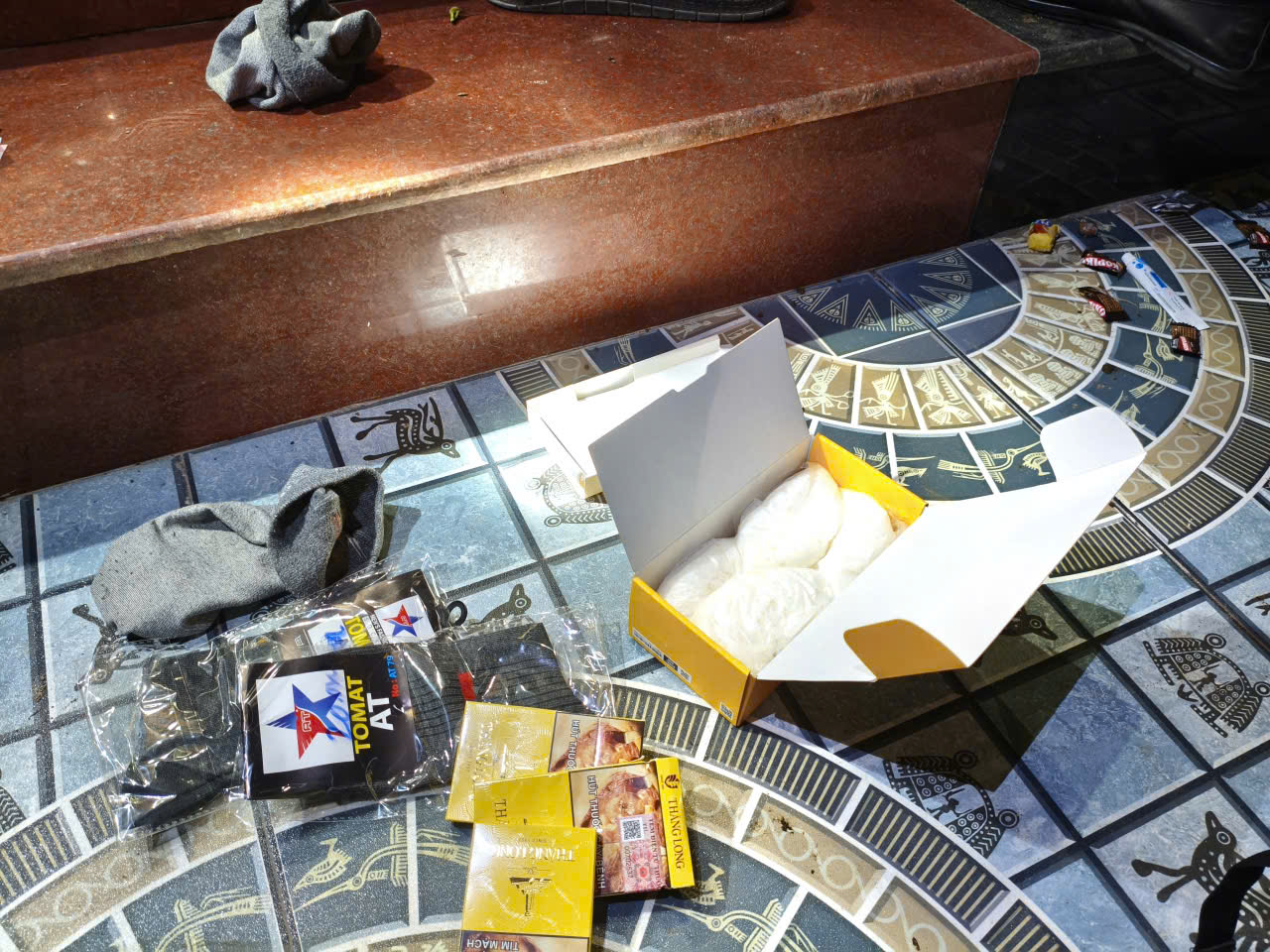 Tang vật vụ án.jpg