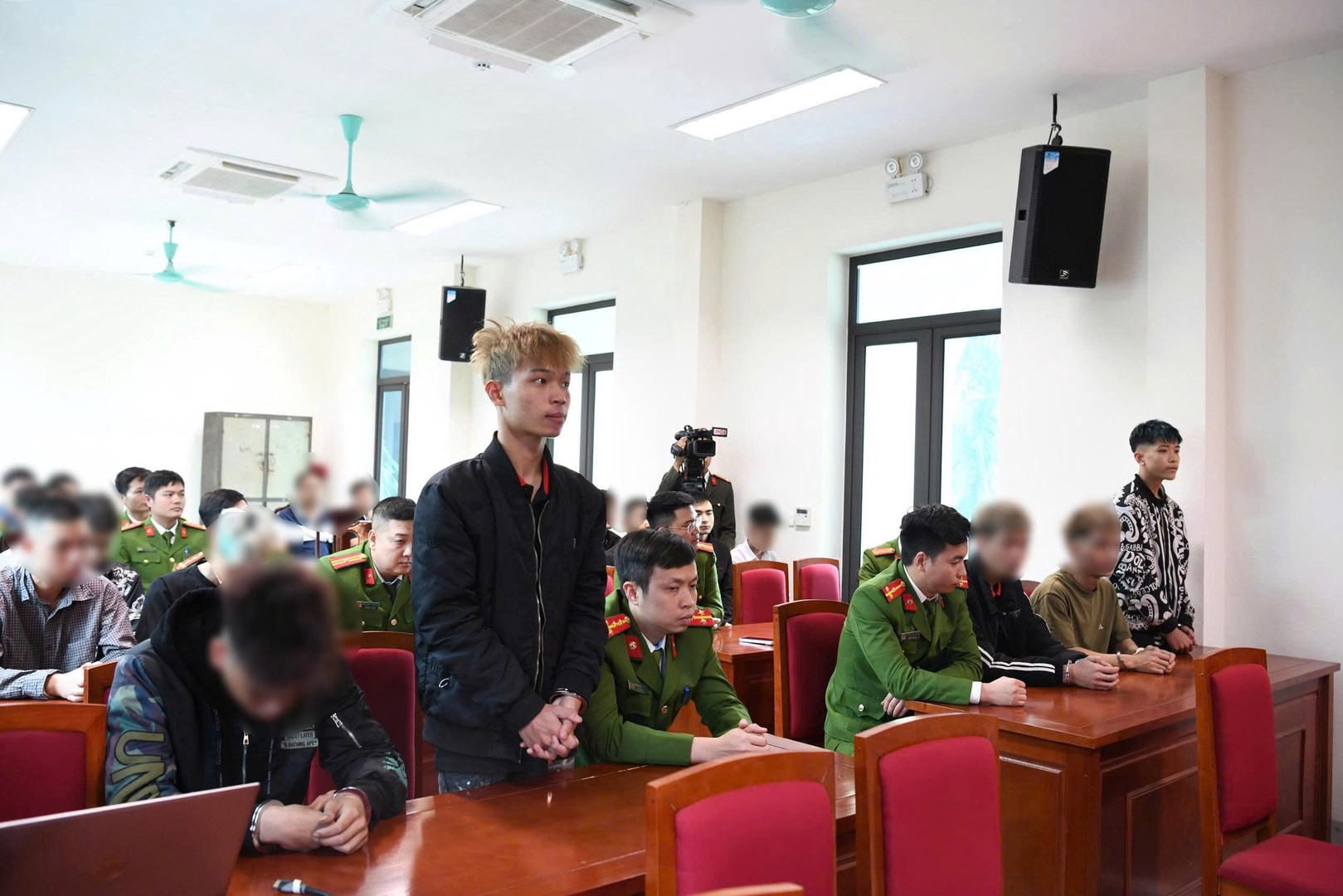 Các đối tượng khai báo hành vi phạm tội.jpg