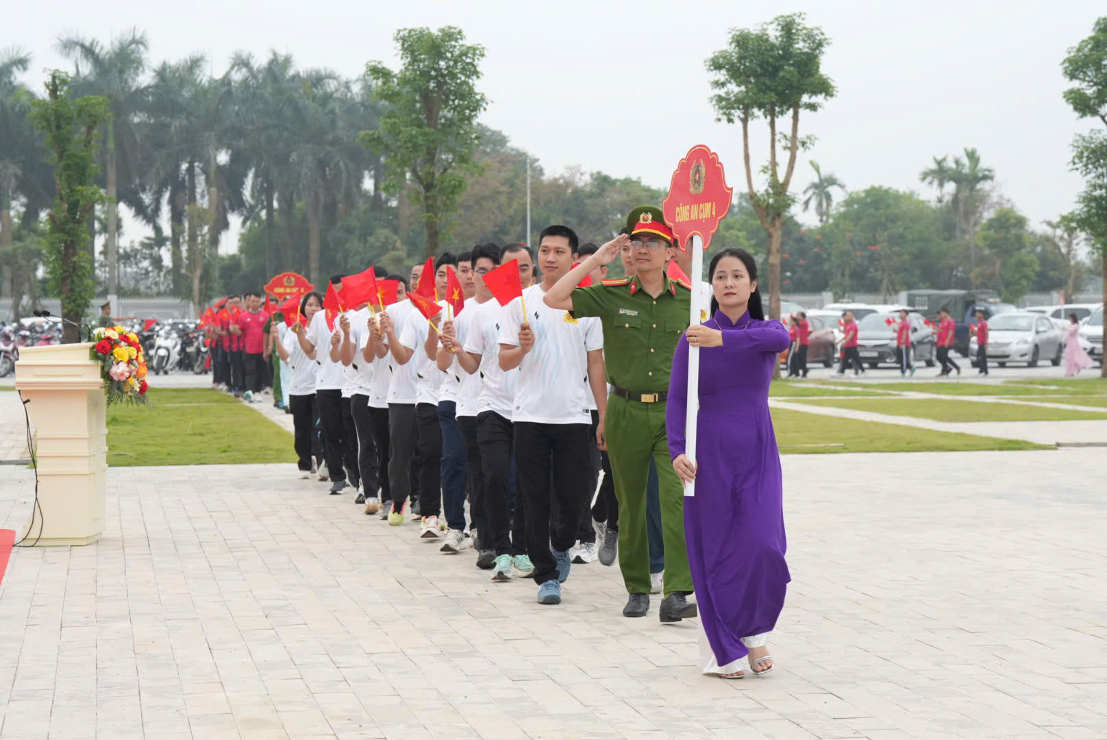 ảnh 8  đại hội.jpg