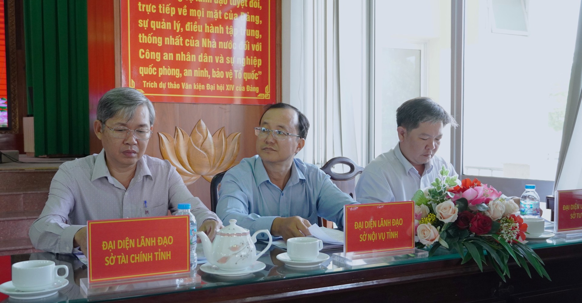 Ngay 26-3-2026 Hoi nghi doi thoai Ban Giam doc va LL tham gia BV ANTT o co so (Phuong) (8).JPG