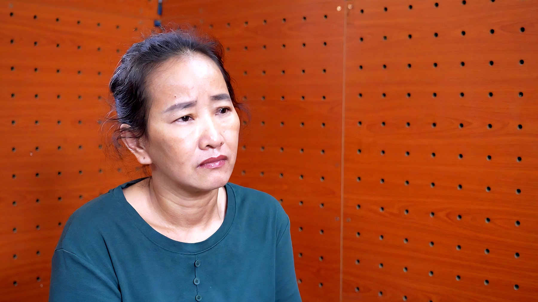 05-4-2026-TIN-Cong an TPCT bat doi tuong trong vu an chong khai thac IUU (3).jpg