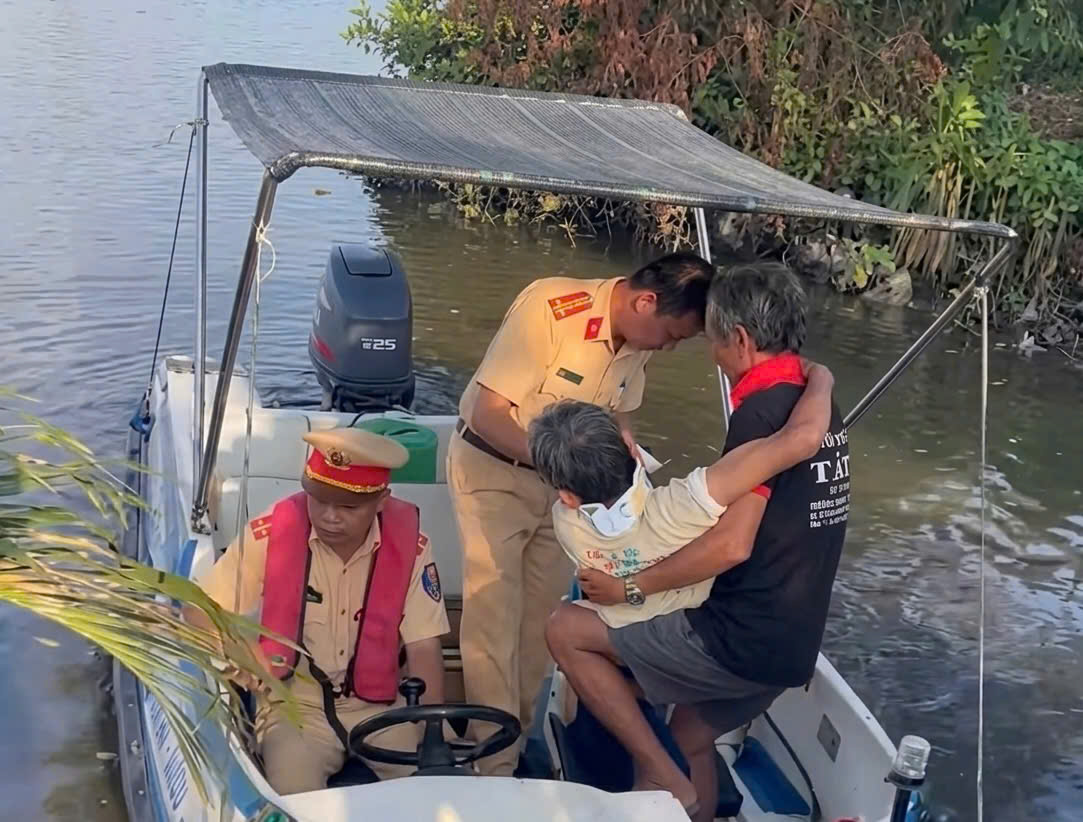 3461073543884335037 (1).jpg