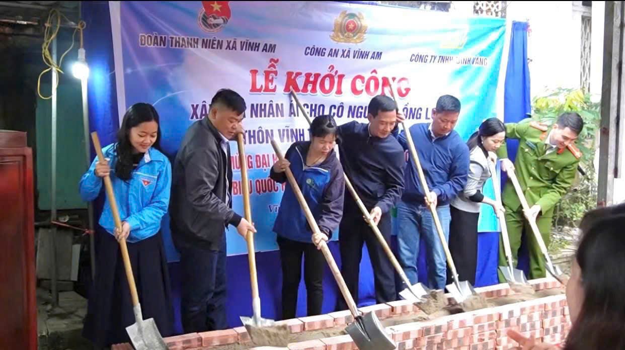 Khởi công xây dựng nhà cho chị Loan.jpg