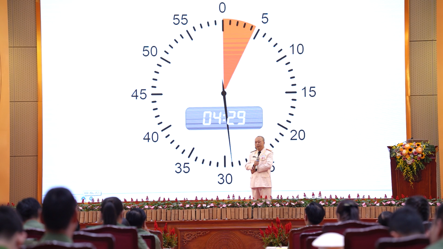 ý đảng lòng dân2.png