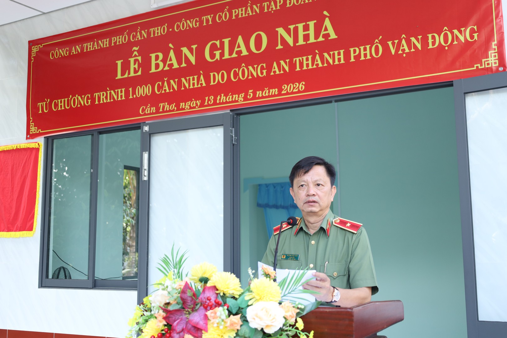 HINH 2.JPG
