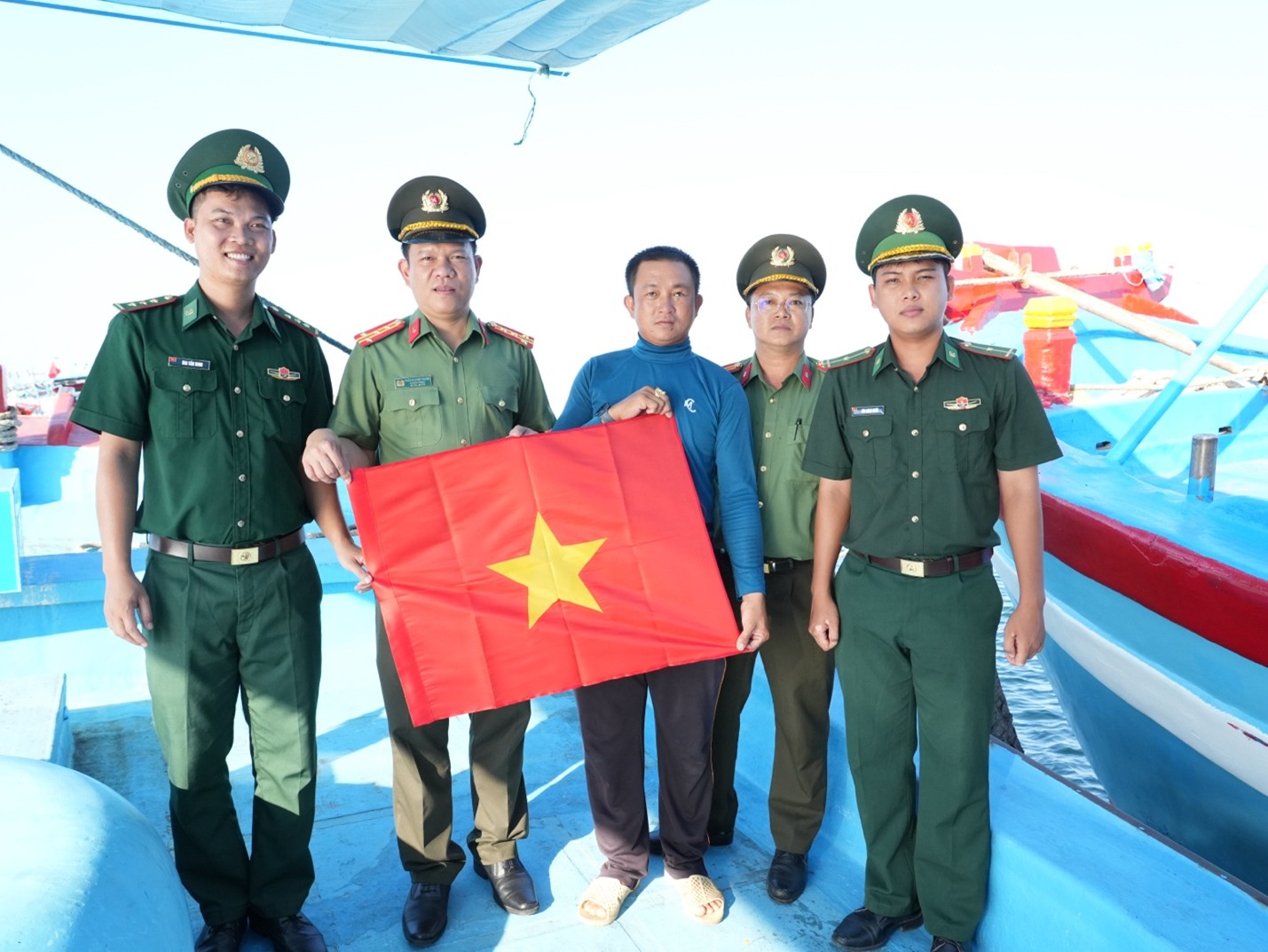 Lan tỏa nghĩa tình vì Nhân dân phục vụ tại Đặc khu Phú Quý7.jpg