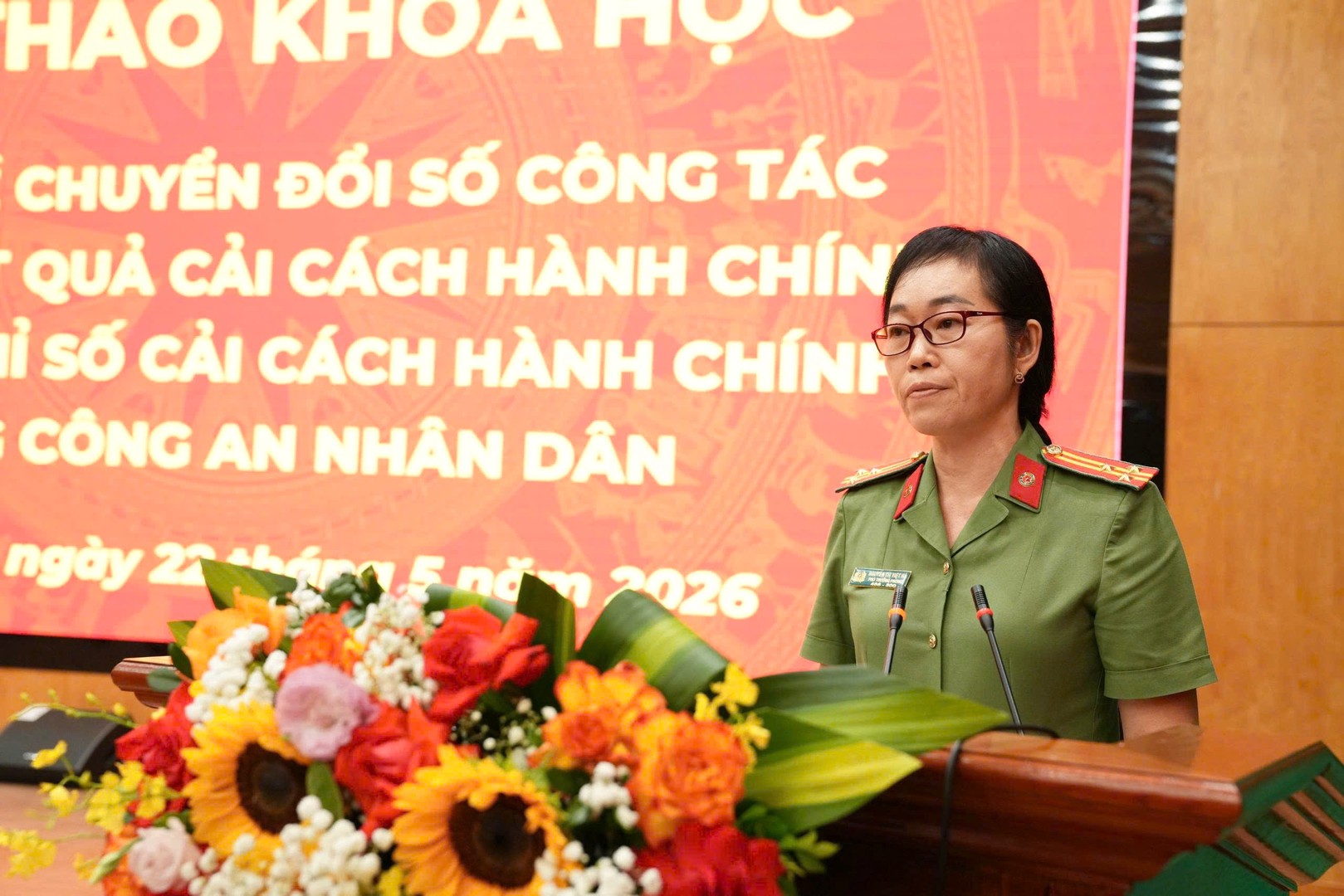 Đại biểu tham luận tại Hội Thảo.jpg