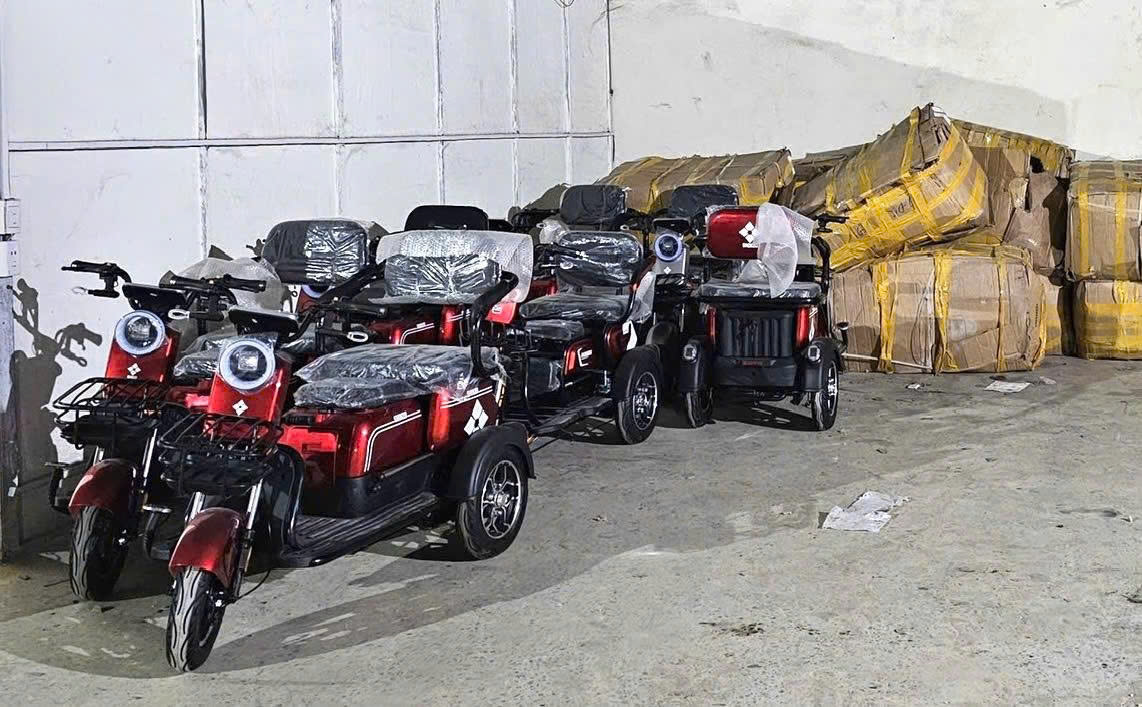z7855744111263_0795bda6a38919545dfa63a84cc18db9.jpg