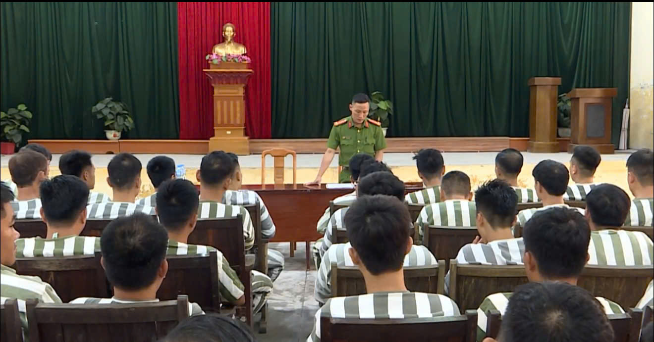 Trại giam 1.jpg