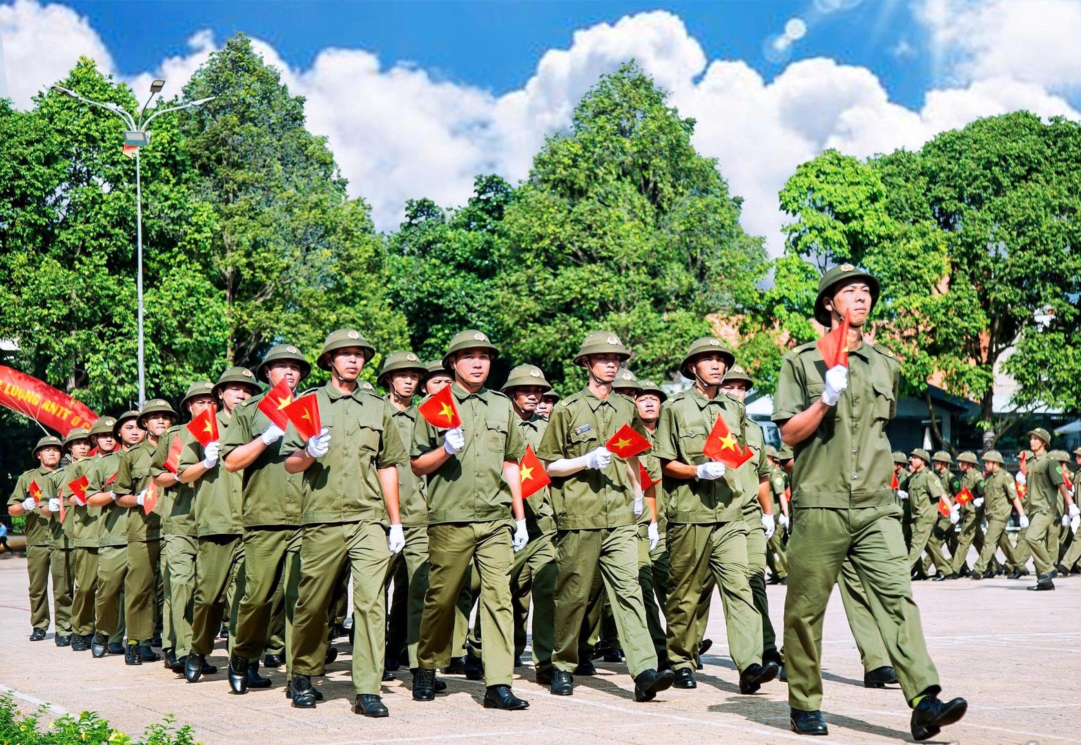 1._toan_tinh_hien_co_2.801_to_bao_ve_an_ninh_trat_tu_co_so._20260527095929.jpg