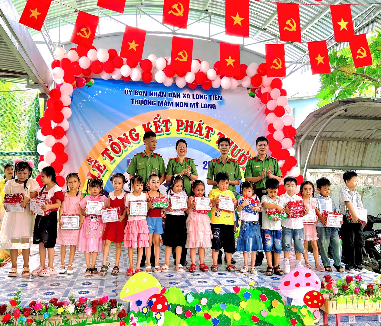 Chương trình tại xã Long Tiên.jpg