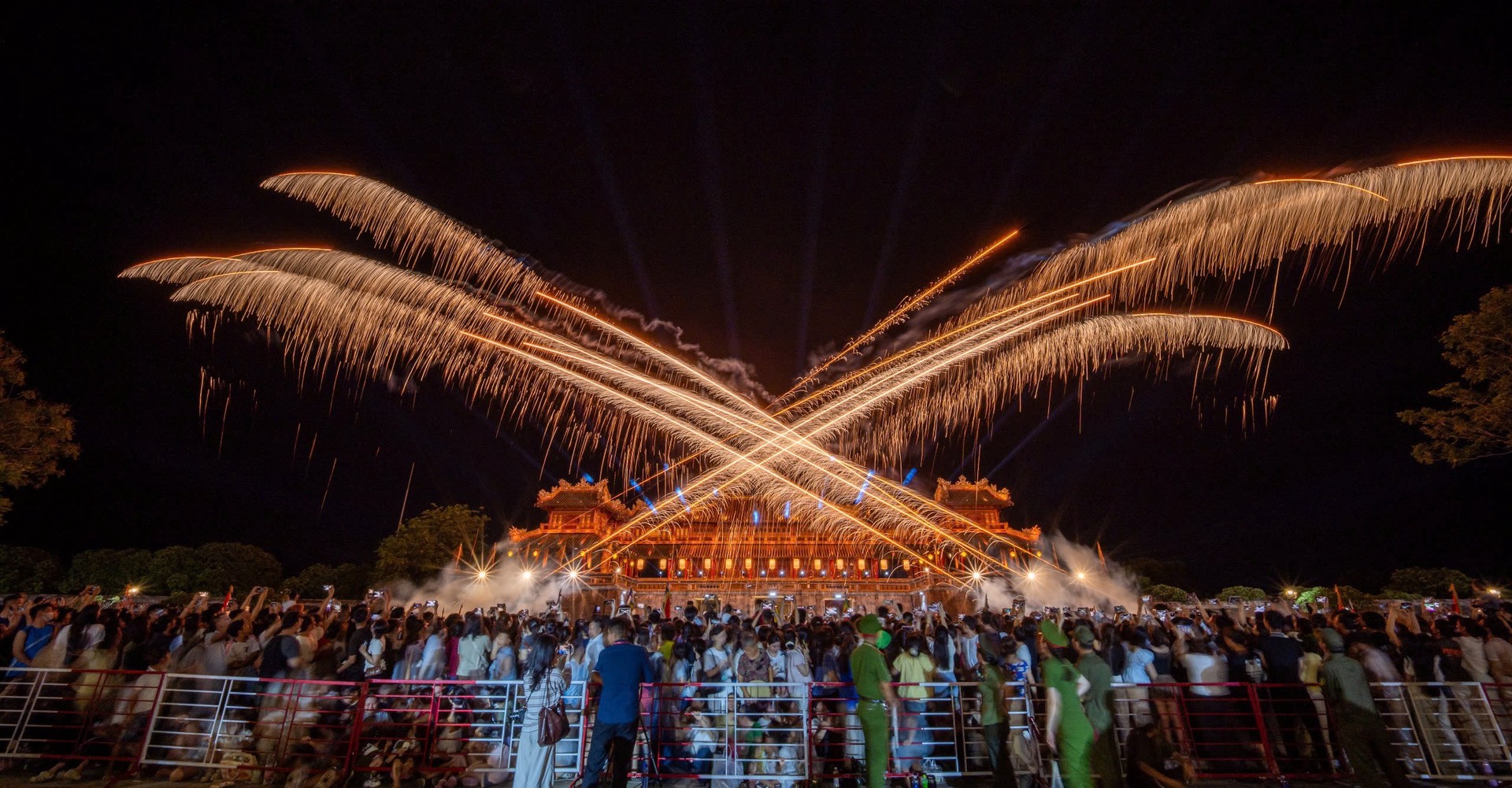 đại nội.jpg