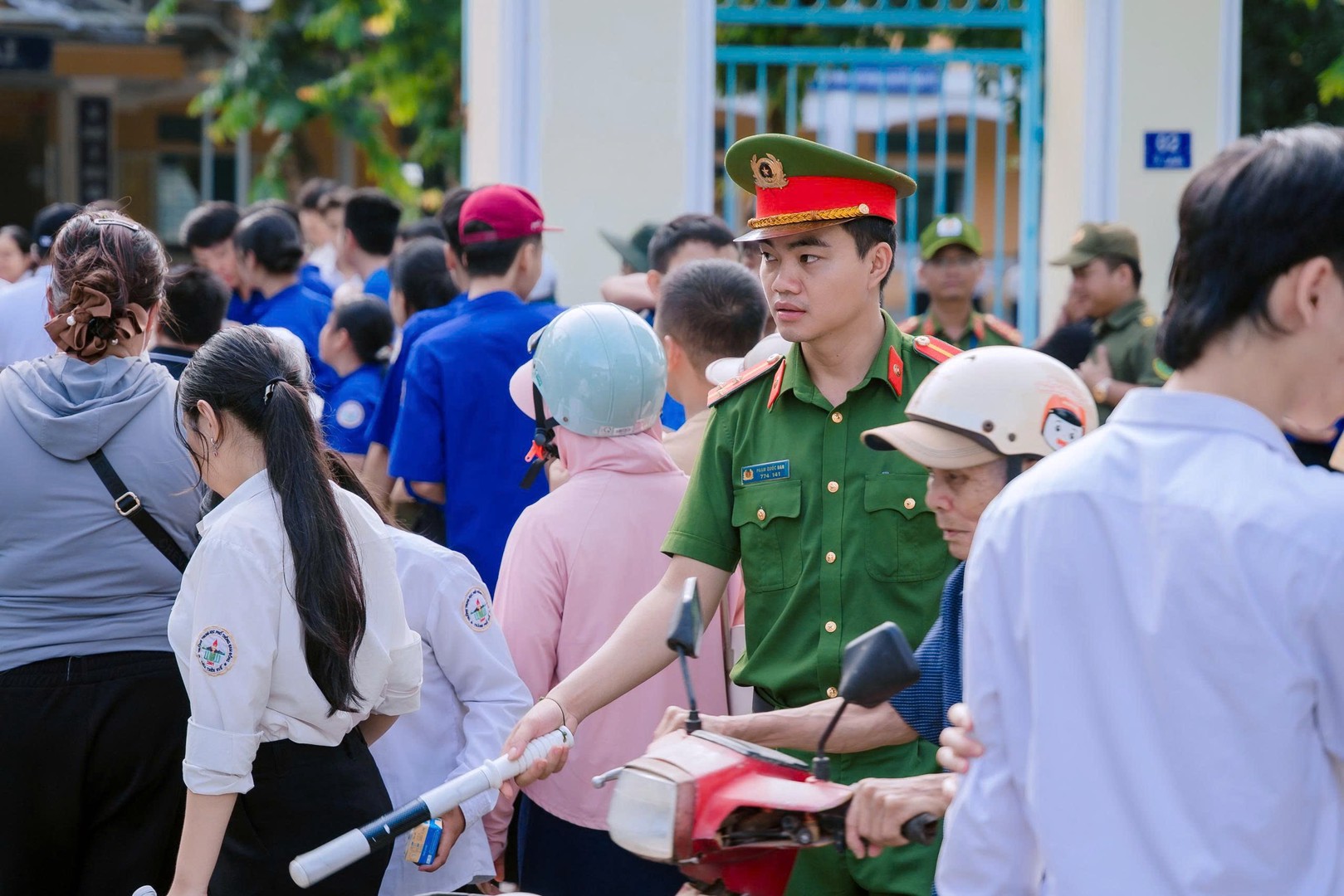 anh 2.jpg
